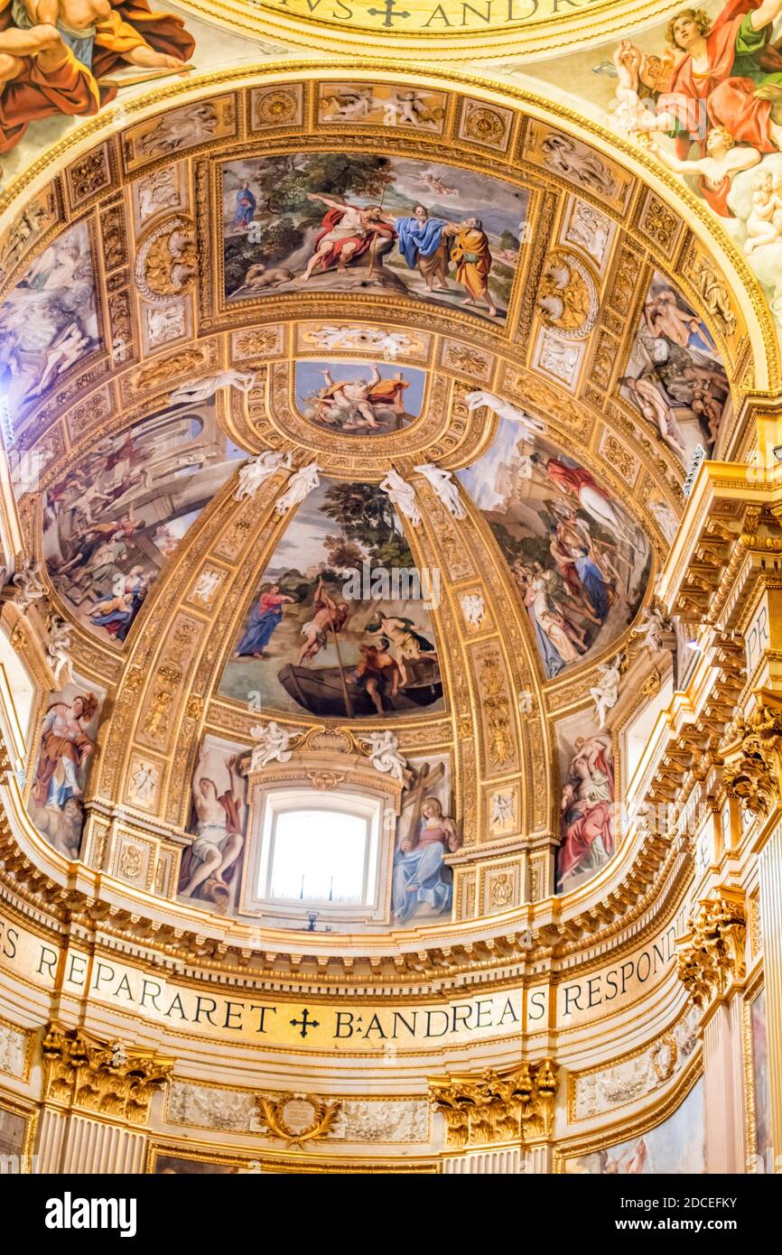 Cupola della Basilica di Sant'Andrea della Valle a Roma Foto Stock