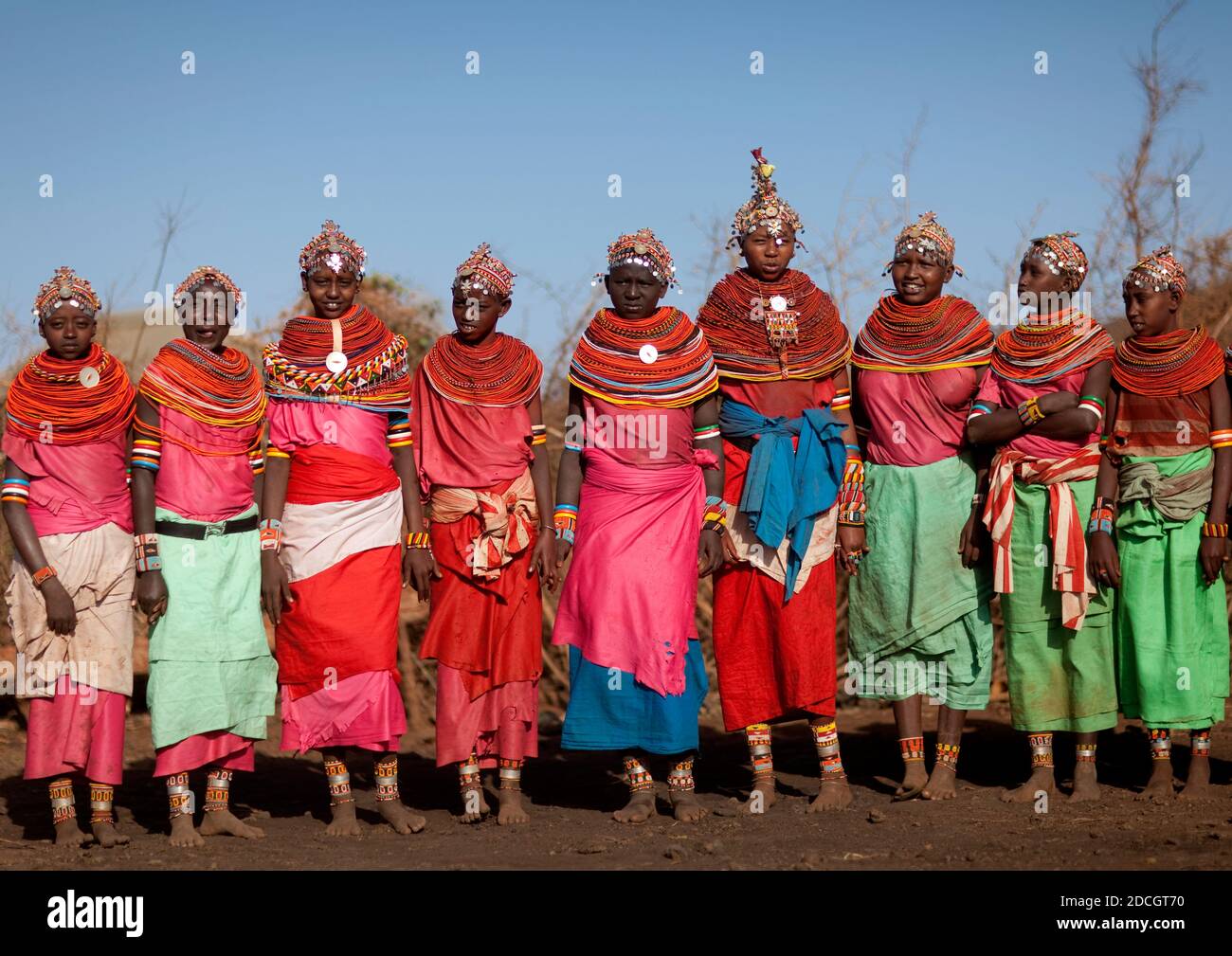 Gruppo di donne tribù Rendille, Marsabit County, Marsabit, Kenya Foto Stock