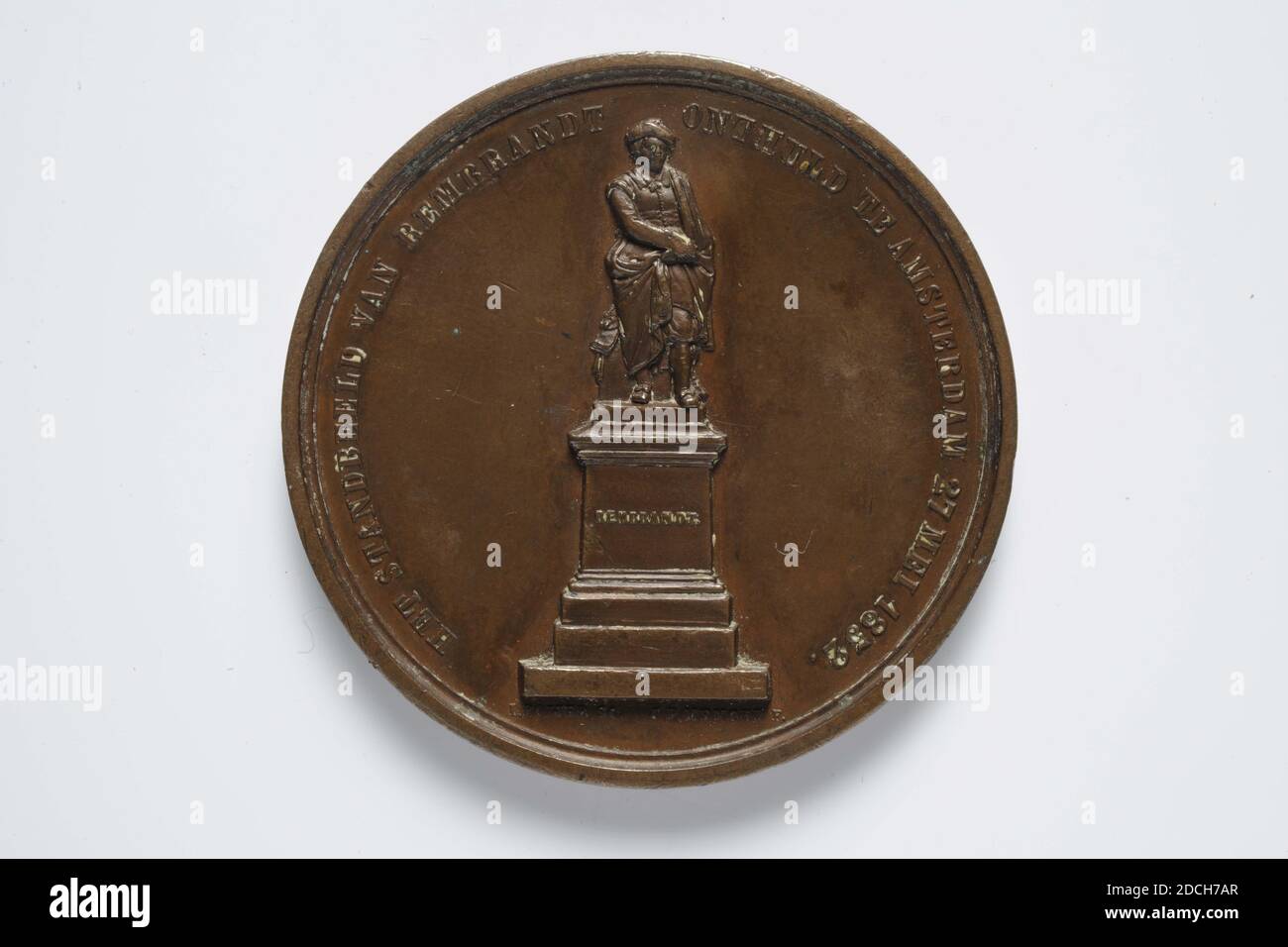 Medaglia commemorativa, Johan Philip Menger, 1852, cast, Generale: 5.1 x 0.4cm 51 x 4mm, peso: 58,2g, ritratto dell'uomo, medaglia commemorativa di bronzo colpita in occasione della scoperta della statua di Rembrandt ad Amsterdam nel 1852, Data 1906 Foto Stock