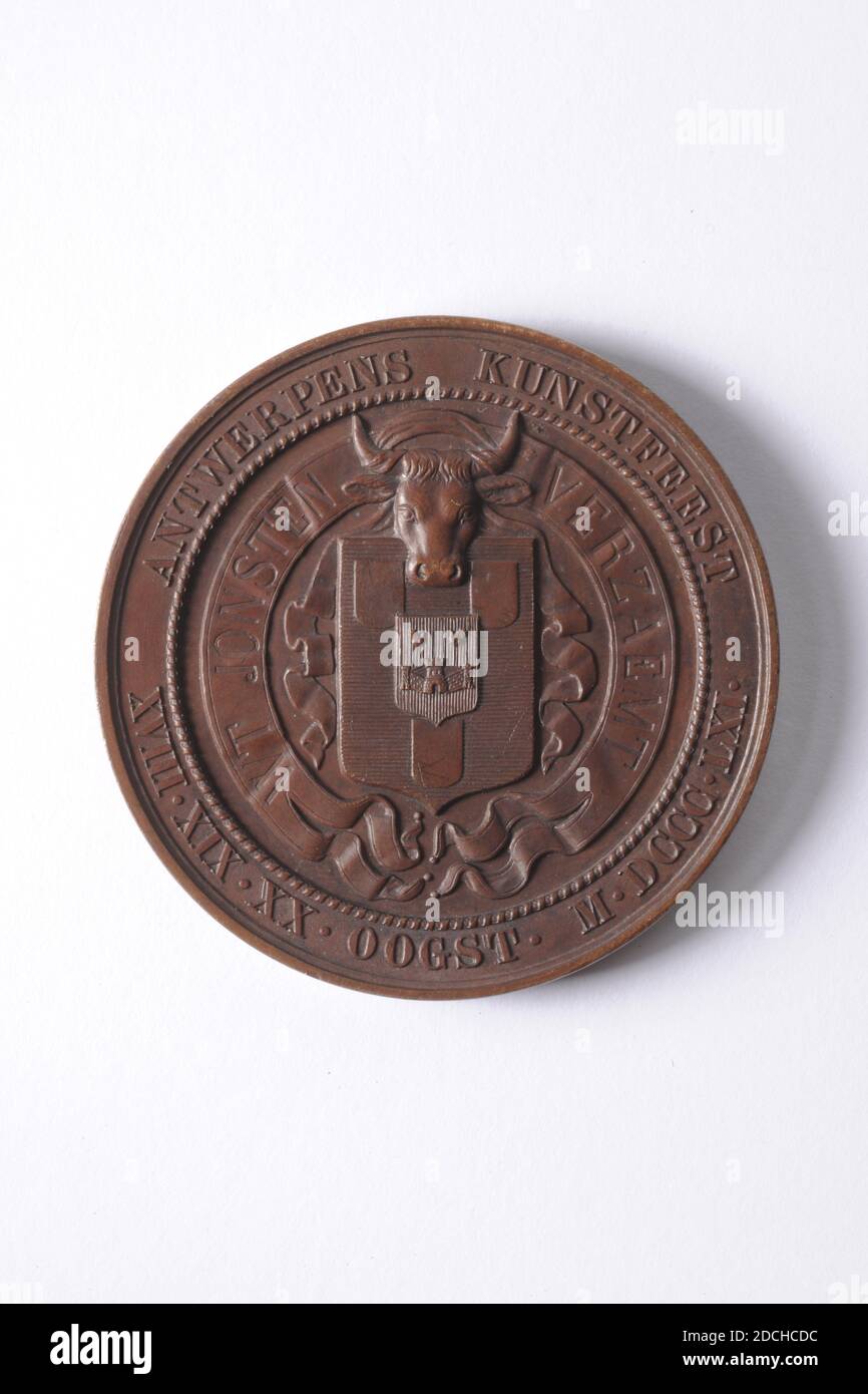 Medaglia, Leopold Wiener, 1861, coniata, Generale: 5.8 x 0,5 cm (58 x 5 mm), peso: 89,3 g, medaglia di bronzo coniata al festival artistico di Anversa nel 1861. Sull'ossessione una rappresentazione allegorica della vergine di Anversa che permette al Muze Thalia di entrare nella porta della città della cittadella. Sotto l'immagine l'iscrizione: BENVENUTO. A sinistra lungo il bordo in lettere molto piccole il nome del produttore: LEOPOLD WIENER. Al contrario lo stemma di Anversa sotto la testa di una mucca con banderole che la circondano con il testo su di esso: WT JONSTEN ZAEMEN. Al di fuori di un bordo di perla intorno ad esso il testo: ANVERSA Foto Stock