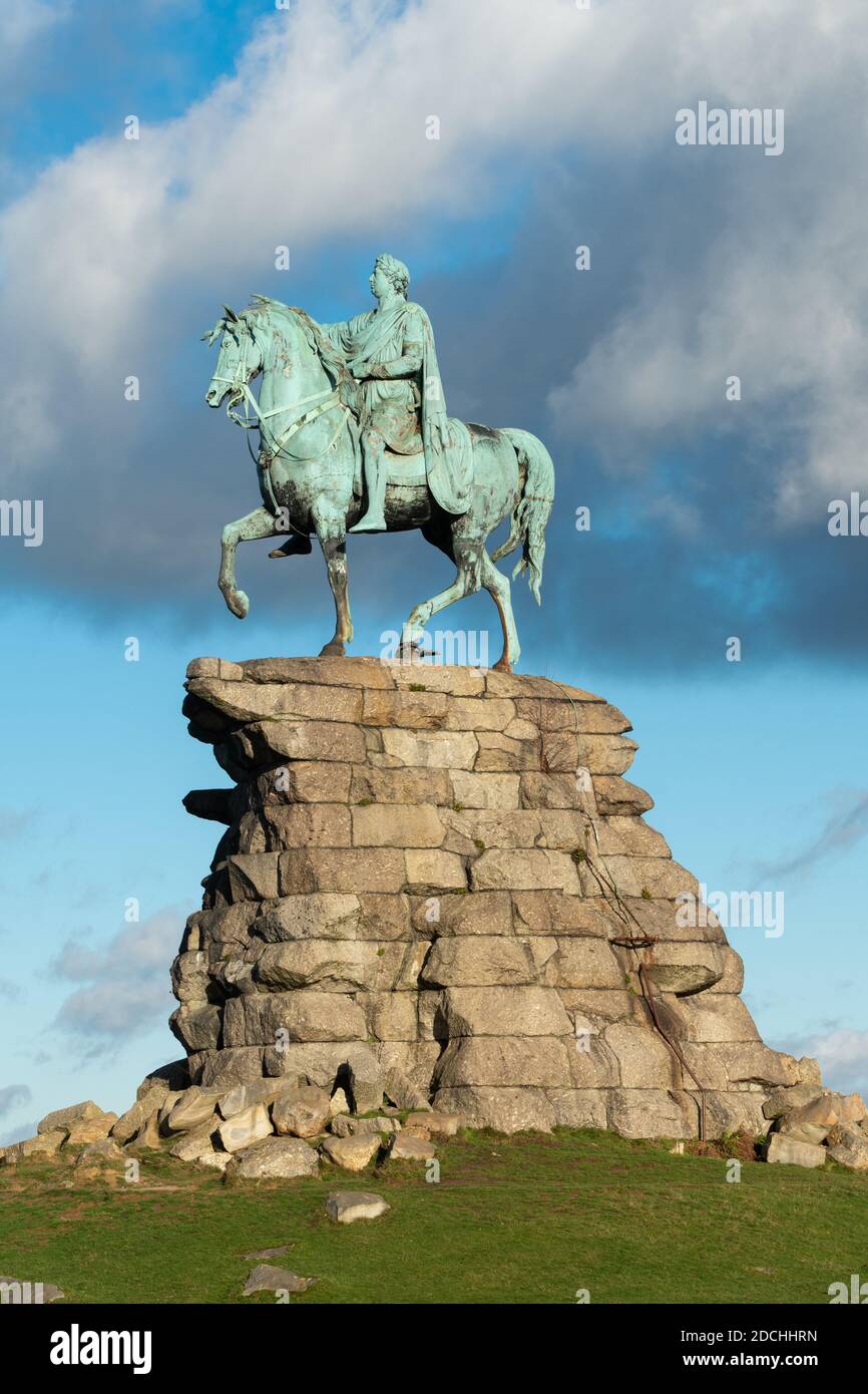La statua del Cavallo di rame di George III segna un'estremità della Long Walk a Windsor Great Park, Berkshire, Regno Unito Foto Stock