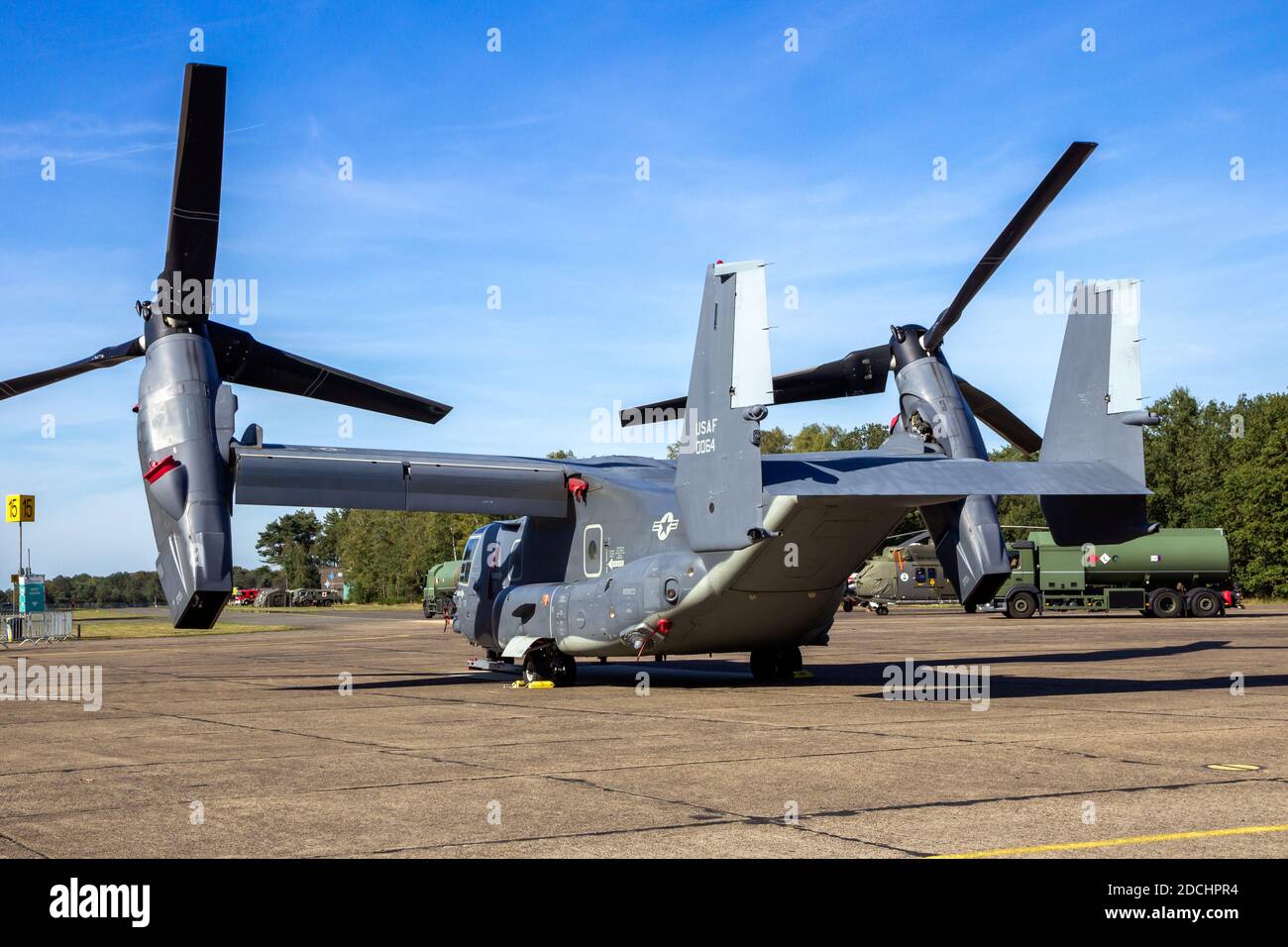 US Air Force Bell Boeing V-22 aereo del tiltrotor di Osprey sulla asfalto della base aerea di Kleine-Brogel. Belgio - 14 settembre 2019 Foto Stock