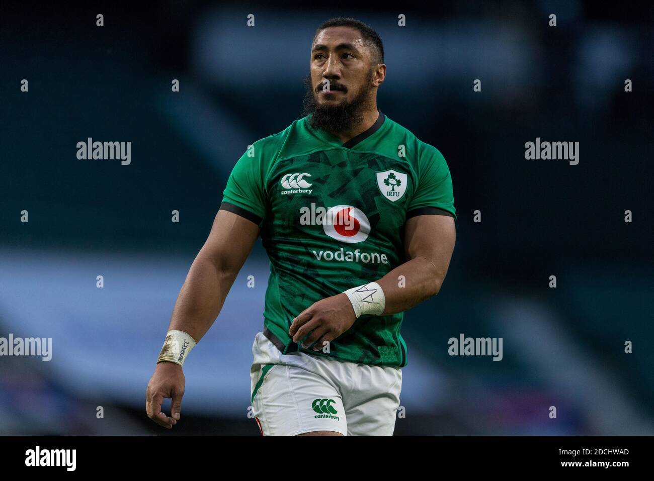 Londra, Inghilterra, 21 novembre 2020, Rugby Union Autumn Nations Cup Gruppo A, Inghilterra contro Irlanda, Twickenham, 2020, 21/11/2020 Bundee Aki of Ireland Credit:Paul Harding/Alamy Live News Foto Stock