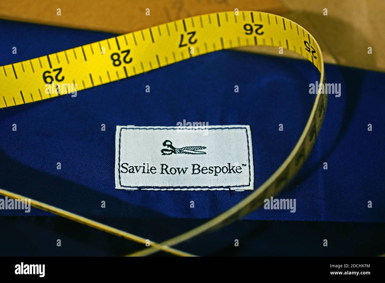 Regno Unito /Londra /Savile Row Bespoke Label and Measure Tape Foto Stock