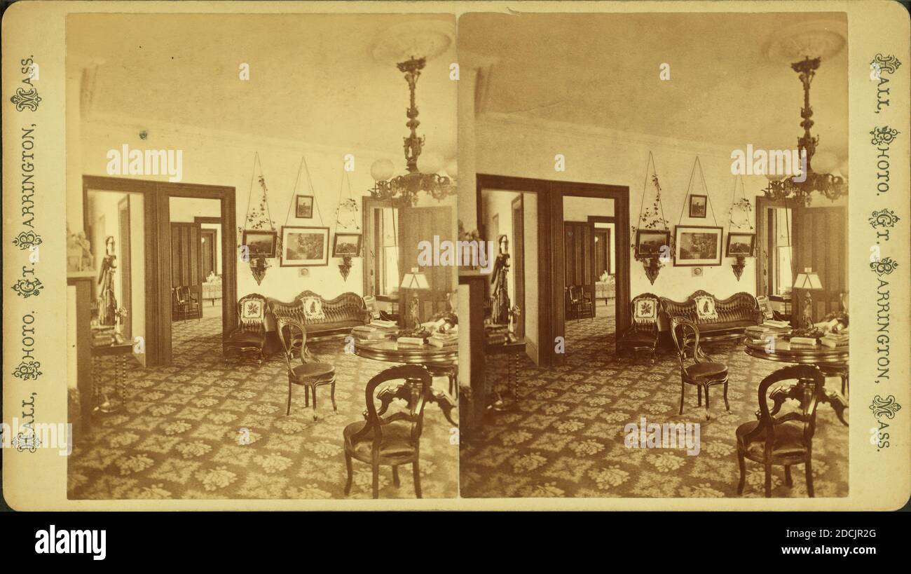 Interno della residenza di Marcus H. Rogers, arredamento, illuminazione, disposizione delle stanze visibili., immagine statica, Stereographs, 1850 - 1930 Foto Stock