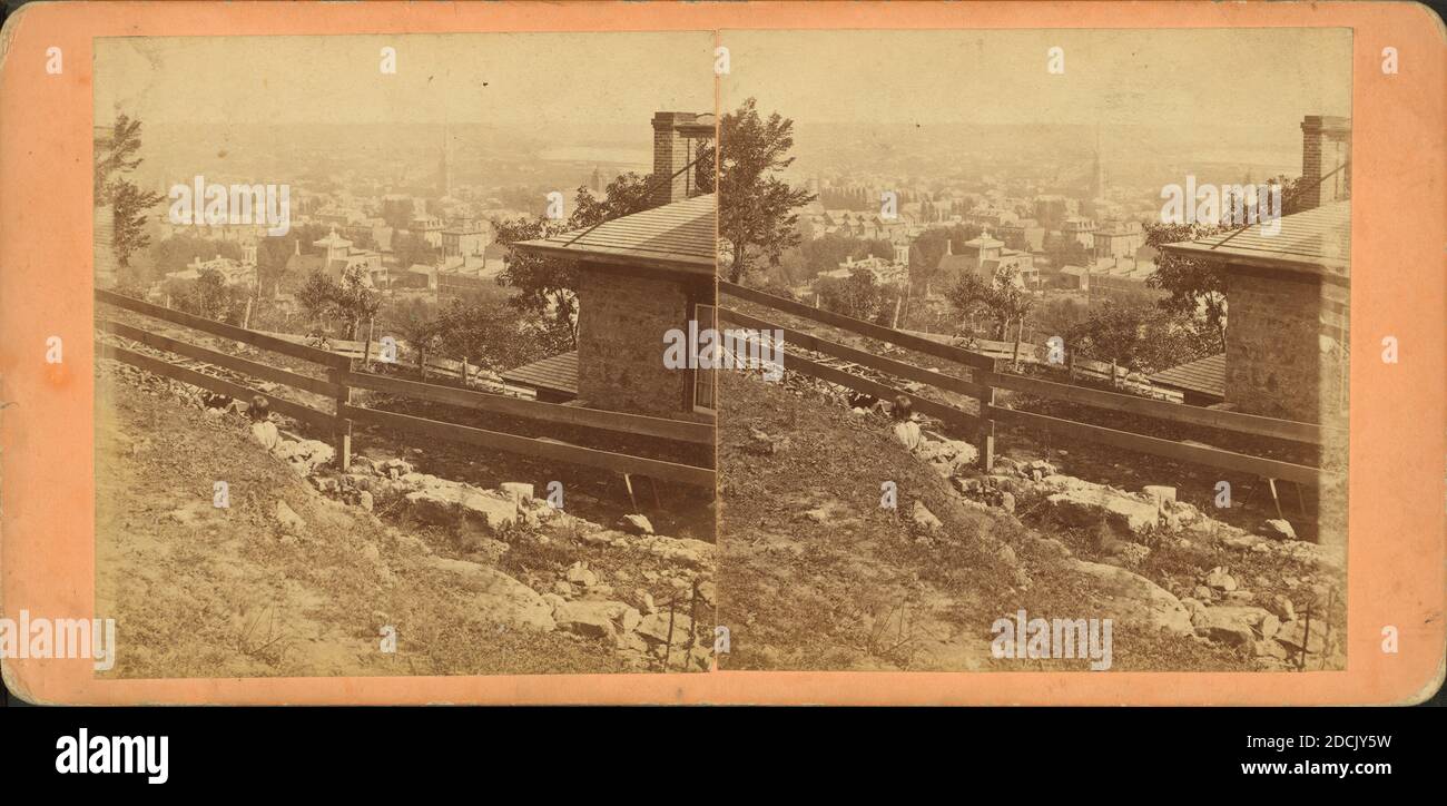 Vista di Dubuque dall'alto., immagine fissa, Stereographs, 1850 - 1930, Root, Samuel (1819-1889 Foto Stock