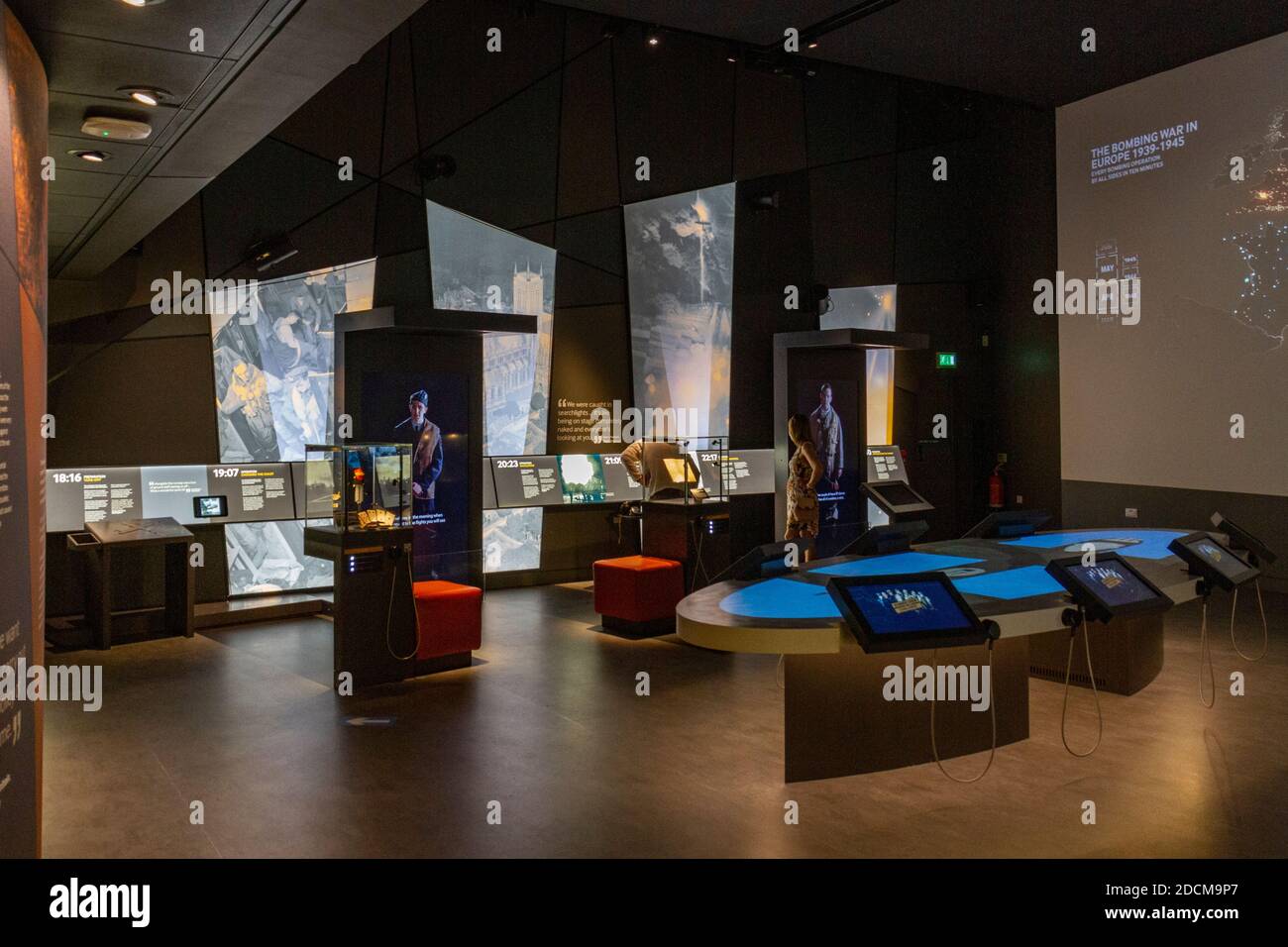 Vista generale dell'area espo all'interno dell'International Bomber Command Center, Lincoln, Lincolnshire, Regno Unito. Foto Stock