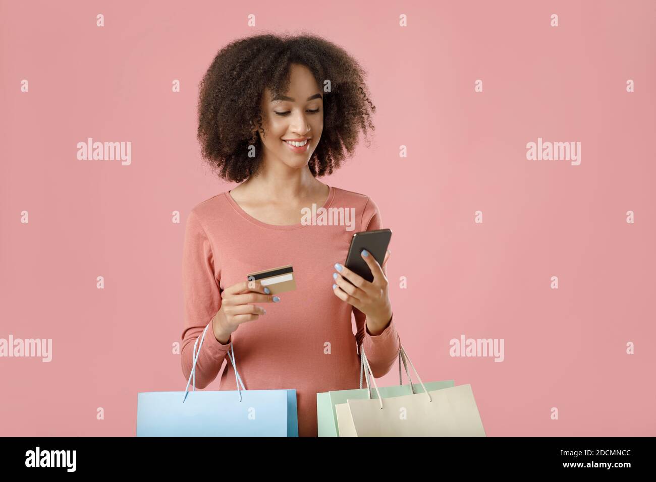 Acquisti online, app mobile e sconti stagionali Foto Stock