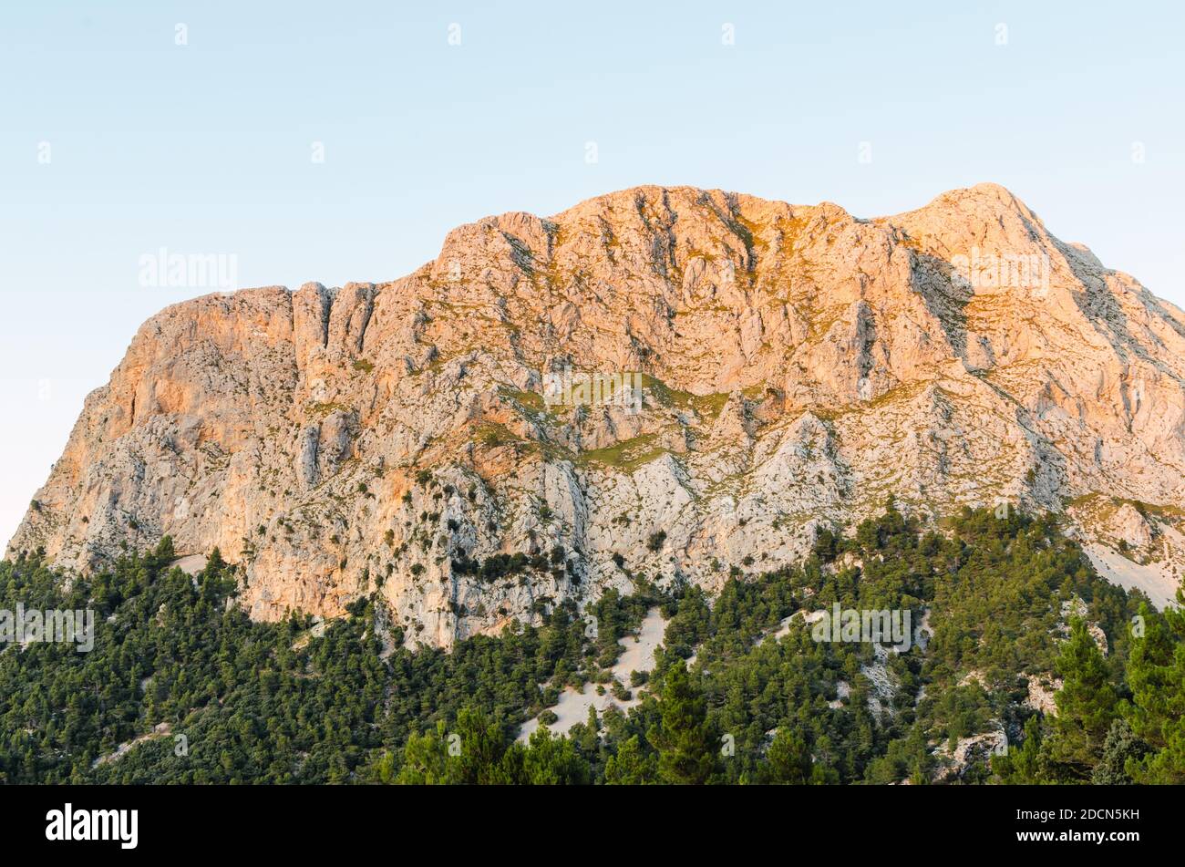 Una vetta montana a Maiorca nei monti Tramuntana. Foto Stock