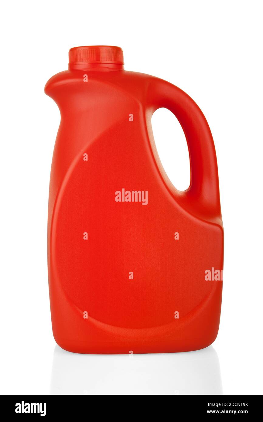 Flacone in plastica rosso senza etichetta su sfondo bianco Foto Stock