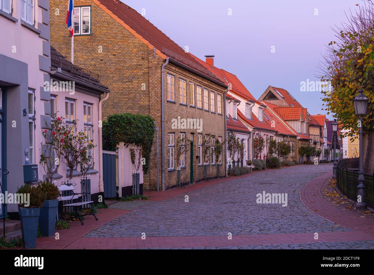 Holm, quartiere abitativo tradizionale di pescatori, città di Schleswig, regione di Schlei, Mar Baltico, Schleswig-Holstein, Germania del Nord, Europa centrale Foto Stock