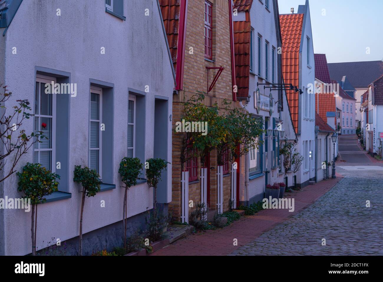 Holm, quartiere abitativo tradizionale di pescatori, città di Schleswig, regione di Schlei, Mar Baltico, Schleswig-Holstein, Germania del Nord, Europa centrale Foto Stock