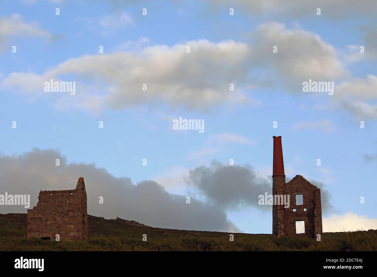 Carn Galver Mine motore case, Penwith Peninsula, Cornovaglia, Regno Unito Foto Stock