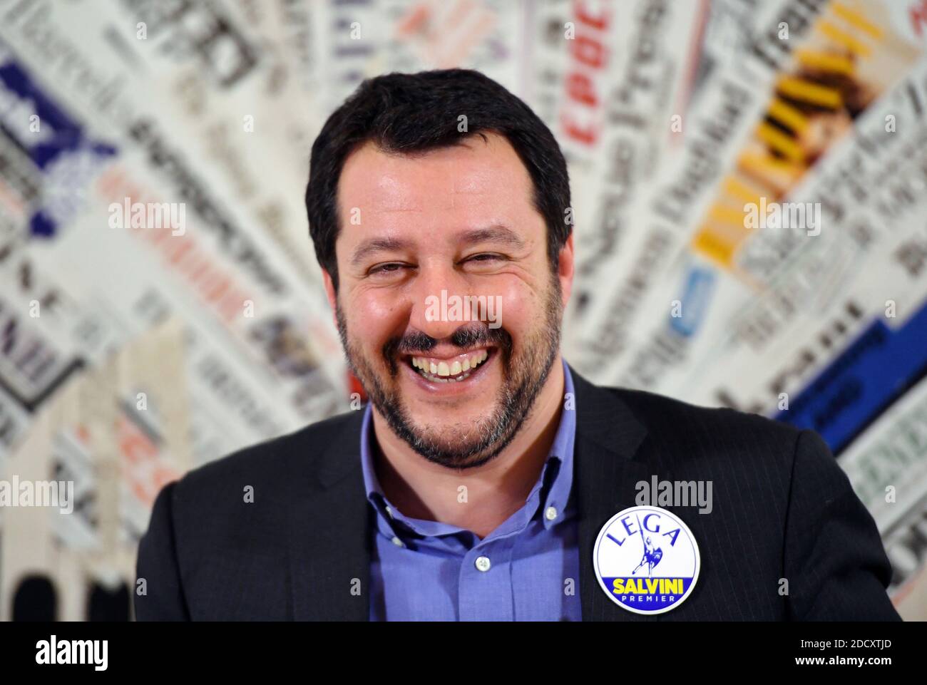 Leader del partito italiano di estrema destra Lega Nord (Lega Nord) Matteo  Salvini partecipa a una conferenza stampa presso l'Associazione della Stampa  estera di Roma, Italia, il 22 febbraio 2018. Salvini e