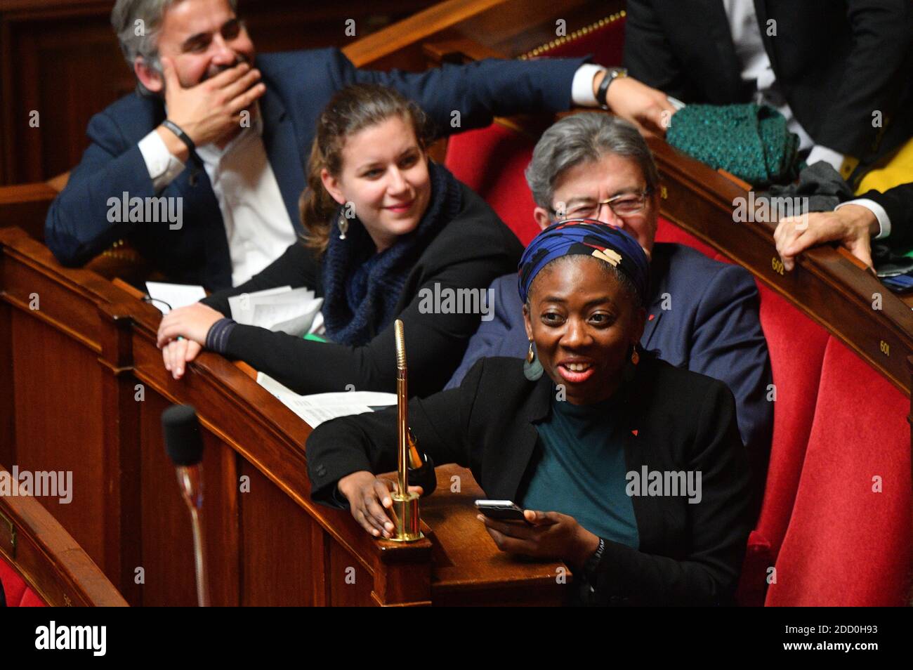 (L-R) Alexis Corbiere, Mathilde Panot, Jean-Luc Melenchon e Daniele Obono durante una sessione di interrogazioni rivolte al governo in occasione dell'Assemblea nazionale francese a Parigi, Francia, il 30 gennaio 2018. Foto di Christian Liegi/ABACAPRESS.COM Foto Stock