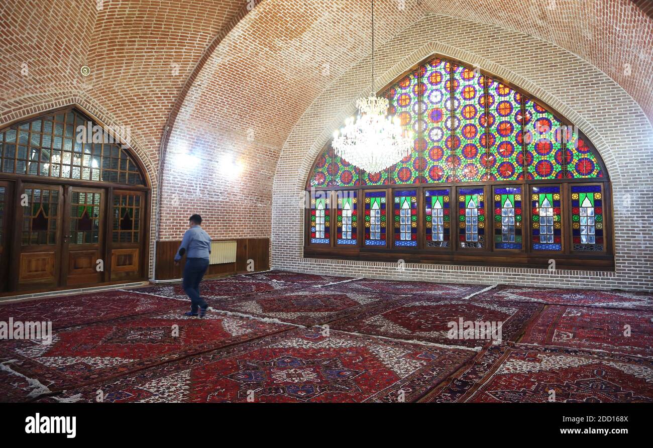 All'interno della famosa ‘Moschea JaME (la Grande Moschea o la Moschea di Jameh) a Tabriz, Iran. Foto Stock