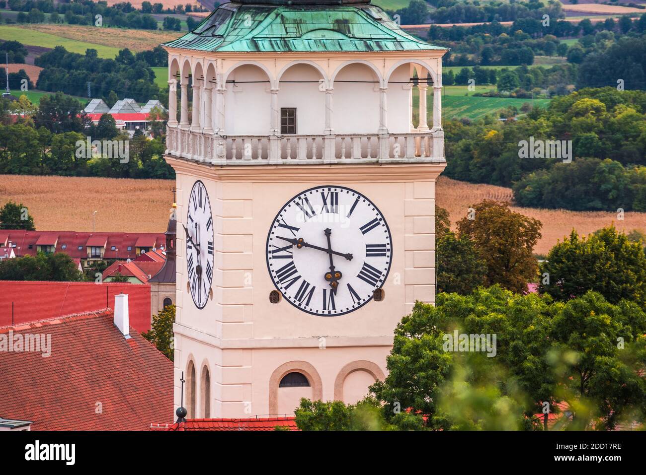 Particolare del Campanile vicino al Castello di Mikulov, Repubblica Ceca Foto Stock