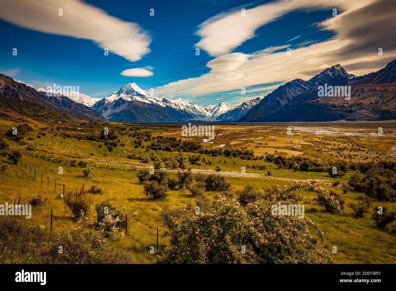 Sulla strada per Mount Cook Foto Stock