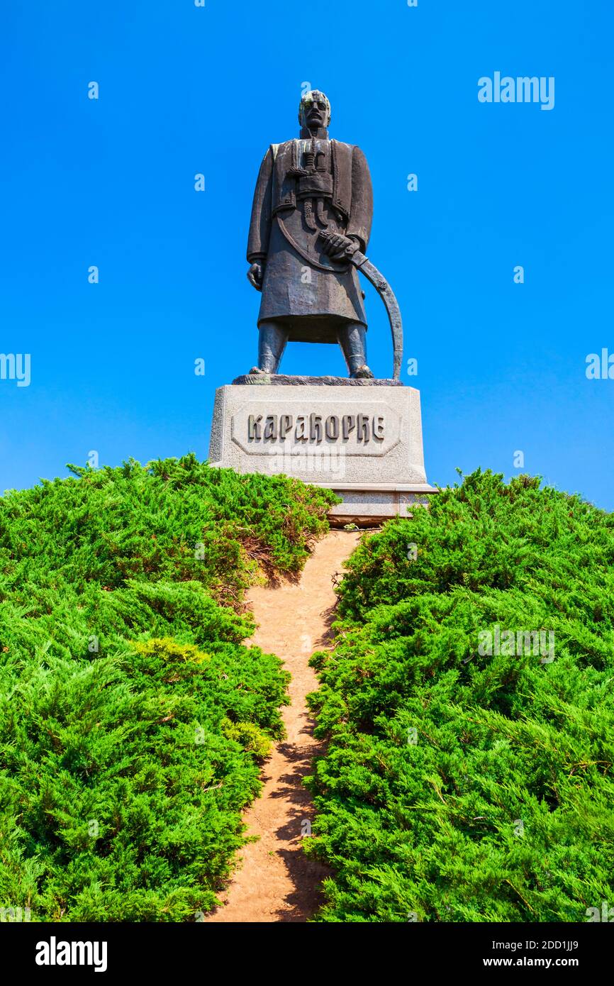 Karadjordje Petrovic o George Nero monumento vicino alla Chiesa di Cattedrale di San Sava nella città di Belgrado in Serbia Foto Stock