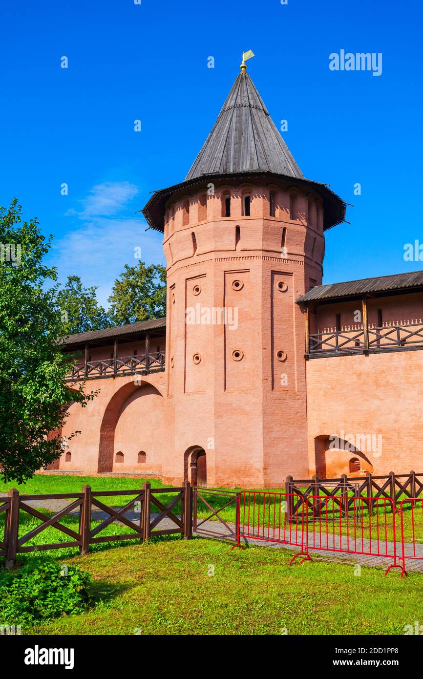 La torre di fortificazione presso il Monastero del Salvatore di Sant'Eutimio nella città di Suzdal, anello d'Oro della Russia Foto Stock