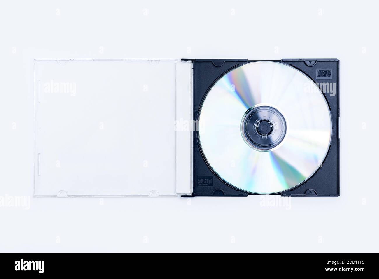 Compact Disc, CD all'interno della sua custodia in plastica isolata su sfondo bianco Foto Stock