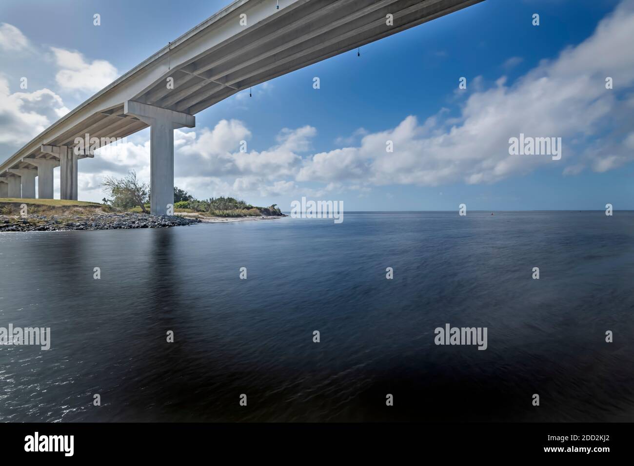 Golfo del Messico e la foce del canale intercostale a Port St. Joe Bridge Foto Stock