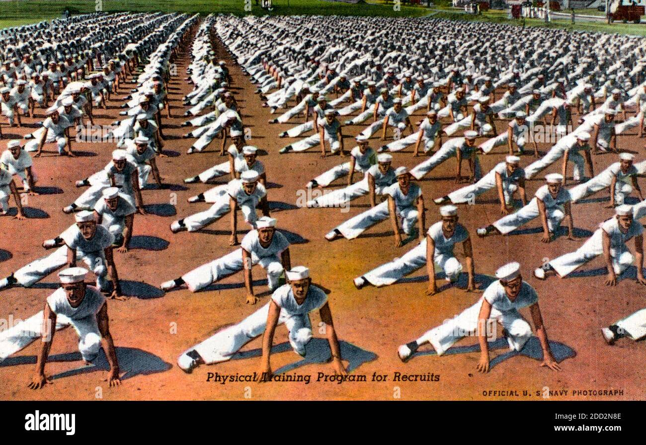Addestramento fisico per reclute della Marina, USA, 1942 Foto Stock