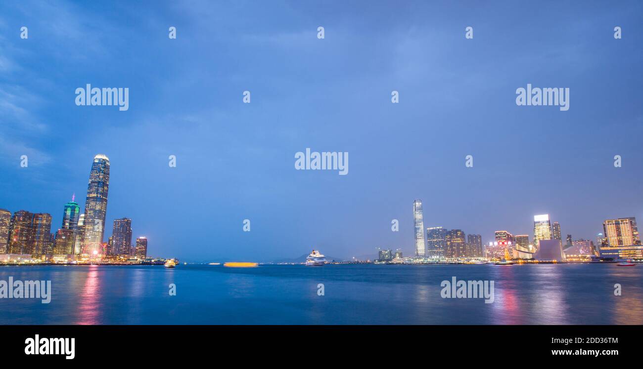 Della città di Hong Kong di notte Foto Stock