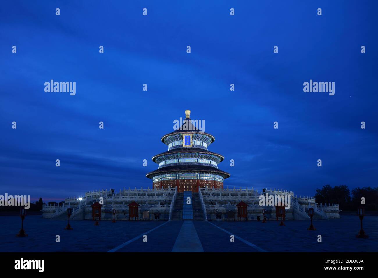 Il tempio del cielo parco Qiniandian di notte Foto Stock