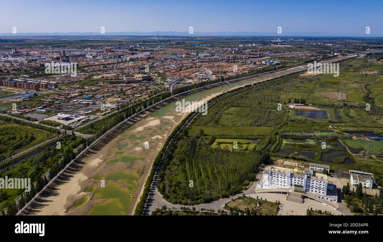 Tre sheng maschio bayinnaoer città rung bocca contea riserva d'acqua Hub si trova nella regione autonoma della Mongolia interna Foto Stock