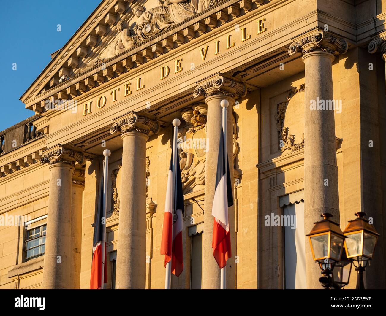 Municipio di Chalon en Champagne (Francia) su un caldo giornata di sole in estate Foto Stock
