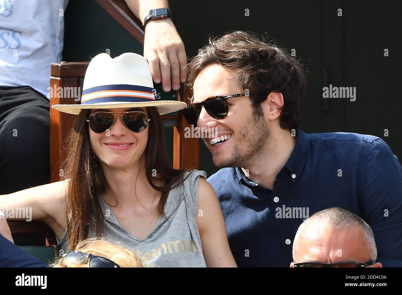 La cantante Vianney e la sua fidanzata Catherine Robert partecipano al 2018 French Open - Day Seven al Roland Garros il 3 giugno 2018 a Parigi, Francia. Foto di Laurent Zabulon/ABACAPRESS.COM Foto Stock