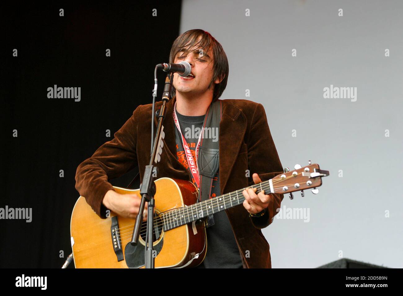 Il seminterrato si esibisce al Virgin V Festival V2003, Hylands Park, Chelmsford, Essex, Regno Unito. Foto Stock