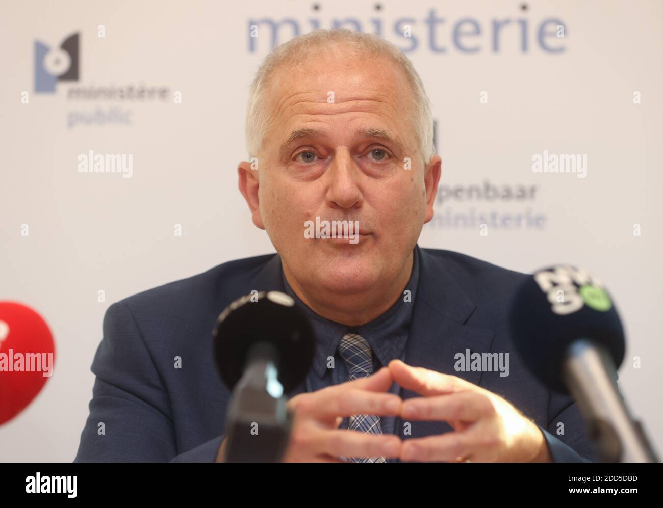 Il procuratore generale di Bruxelles, Johan Delmulle, ha illustrato durante una conferenza stampa del collegio degli avvocati generali sulla violenza contro la polizia; Foto Stock