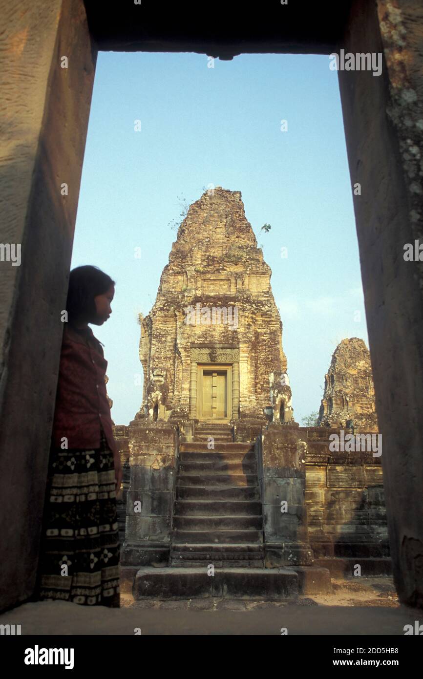 Il Tempio di Pre-Rup nella città del Tempio di Angkor vicino alla città di Siem Reap nella parte occidentale della Cambogia. Cambogia, Siem Reap, febbraio 2001 Foto Stock