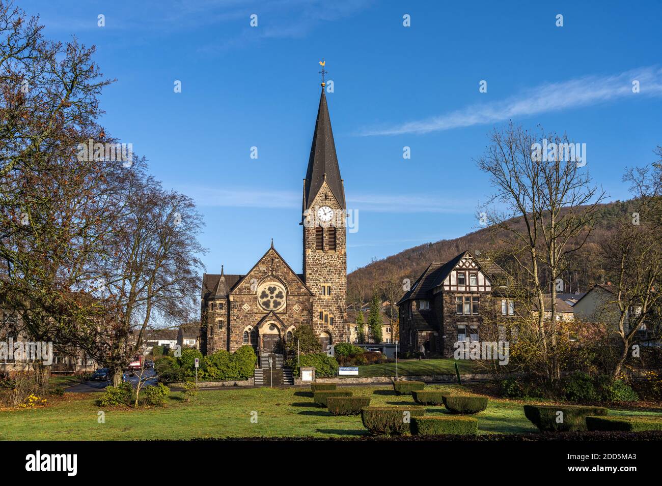 Die Evangelische Kirche Nachrodt, Nachrodt-Wiblingwerde, Nordrhein-Westfalen, Deutschland | la chiesa protestante di Nachrodt, Nachrodt-Wiblingwerde, Foto Stock