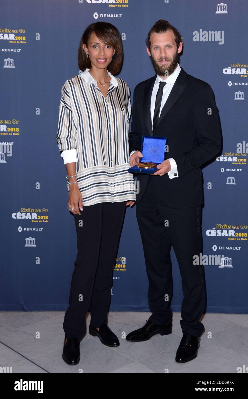 Sonia Rolland e Chris Overton partecipano all'ottava cena di Nuits en o Gala organizzata dall'Accademia Cesar all'UNESCO a Parigi, in Francia, il 11 giugno 2018. Foto di Aurore Marechal/ABACAPRESS.COM Foto Stock