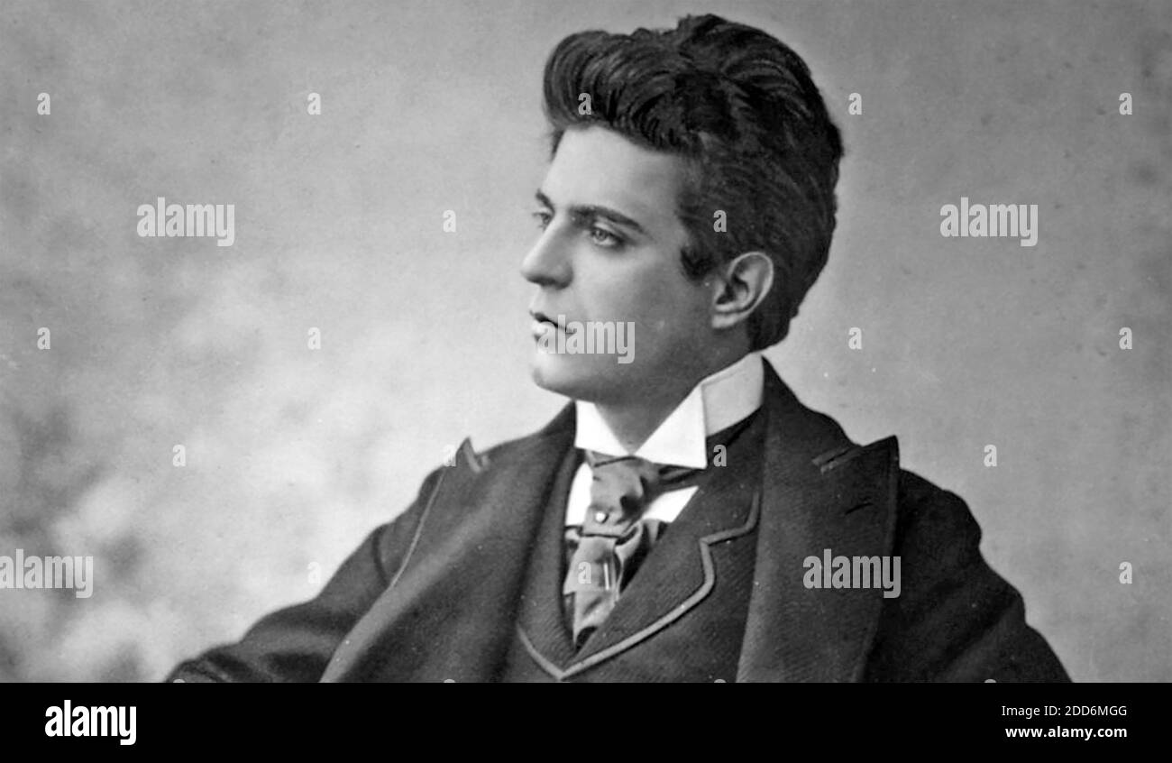 PIETRO MASCAGNI (1863-1945) compositore italiano di opere liriche circa il 1890 Foto Stock