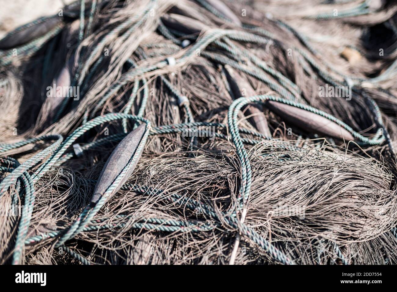 Reti di pescatori a Sungai Pinang, un villaggio di pescatori vicino a Padang in Sumatra occidentale, Indonesia, Asia Foto Stock