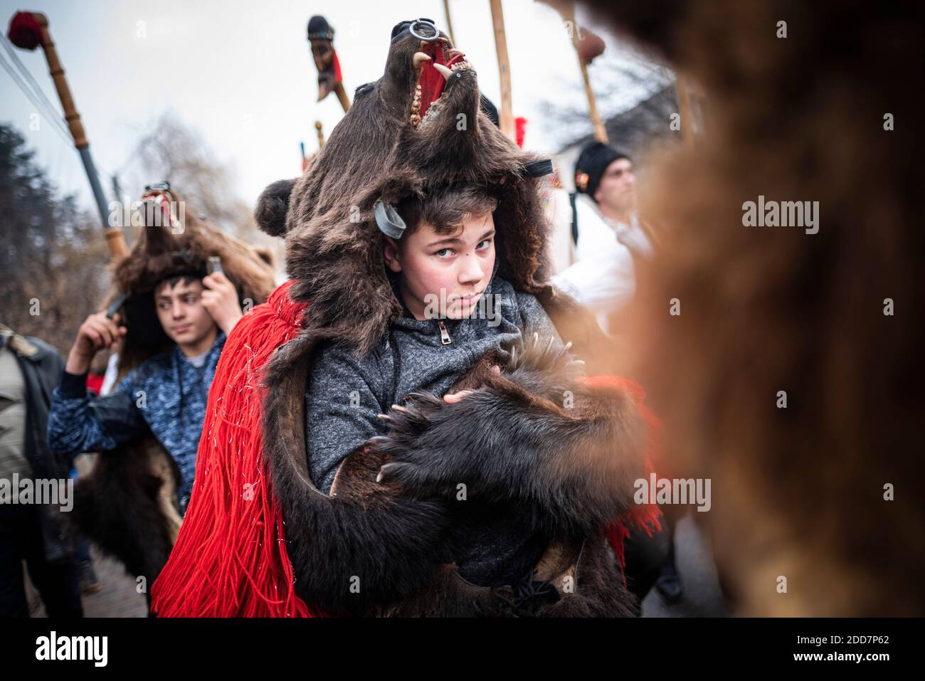 Festa di ballo dell'orso di Capodanno, Comanesti, Moldavia, Romania Foto Stock