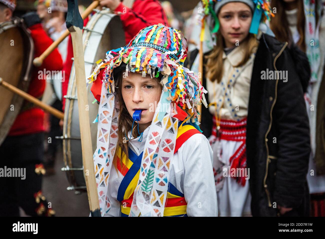 Festa di ballo dell'orso di Capodanno, Comanesti, Moldavia, Romania Foto Stock