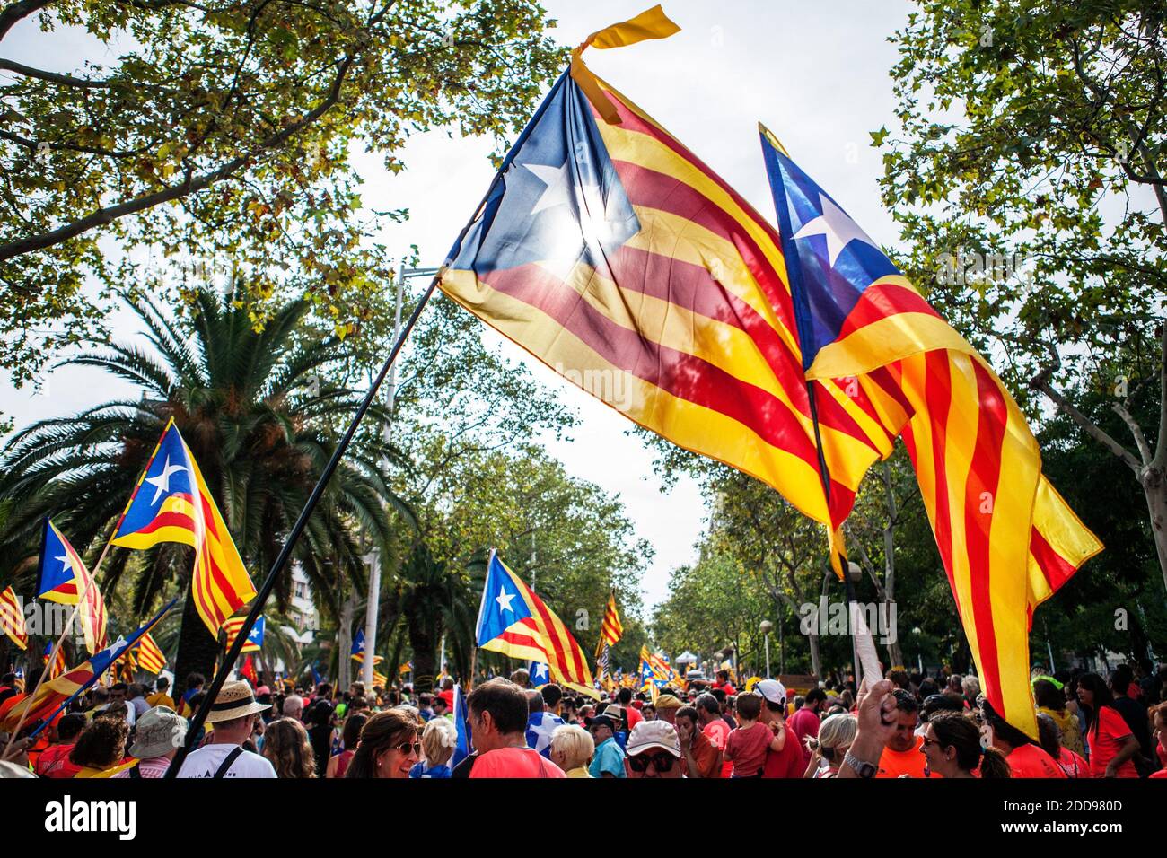 Migliaia di persone partecipano a una marcia richiesta dal gruppo catalano pro-indipendenza Asambea Nacional Catalana (ANC) in occasione della Giornata Nazionale della Catalogna (Diada) festeggiamenti nel centro di Barcellona, nella Spagna nord-orientale, 11 settembre 2018. Foto di Antonio Cascio/ABACAPRESS.COM Foto Stock