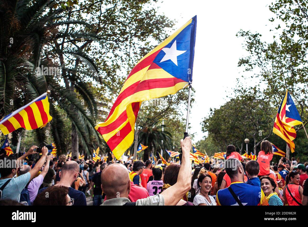 Migliaia di persone partecipano a una marcia richiesta dal gruppo catalano pro-indipendenza Asambea Nacional Catalana (ANC) in occasione della Giornata Nazionale della Catalogna (Diada) festeggiamenti nel centro di Barcellona, nella Spagna nord-orientale, 11 settembre 2018. Foto di Antonio Cascio/ABACAPRESS.COM Foto Stock