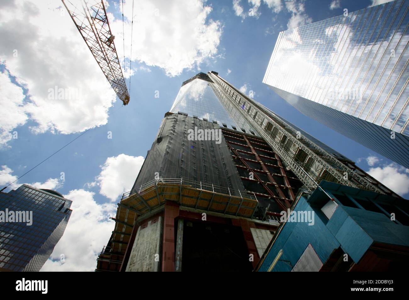 NESSUN FILM, NESSUN VIDEO, NESSUNA TV, NESSUN DOCUMENTARIO - World Financial Center, 1 World Trade Center, e 7 World Trade Center continuano ad essere ricostruiti presso il sito del World Trade Center, 11 agosto 2011. Foto di Ari Mintz/MCT/ABACAPRESS.COM Foto Stock