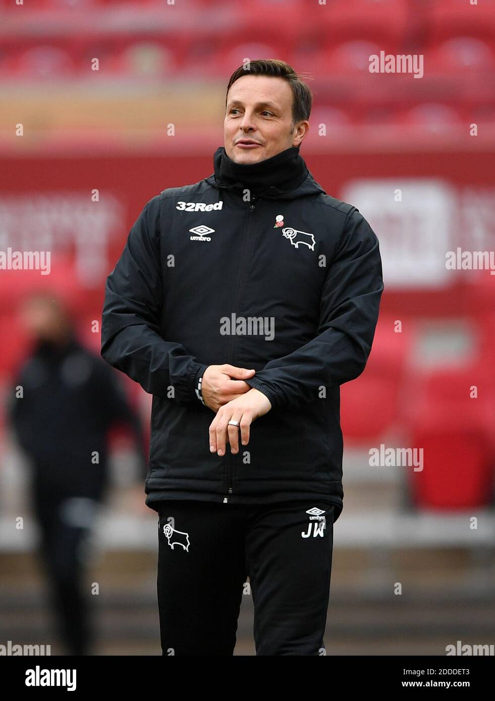 L'allenatore della contea di Derby Justin Walker durante la partita del campionato Sky Bet ad Ashton Gate, Bristol. Foto Stock