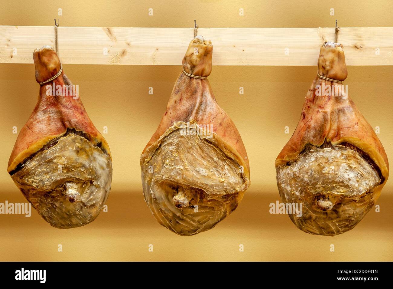 Prosciutto svedese essiccato all'aria di Fors Säteri, Södermanland, Sörmland, Svezia, Sverige Foto Stock