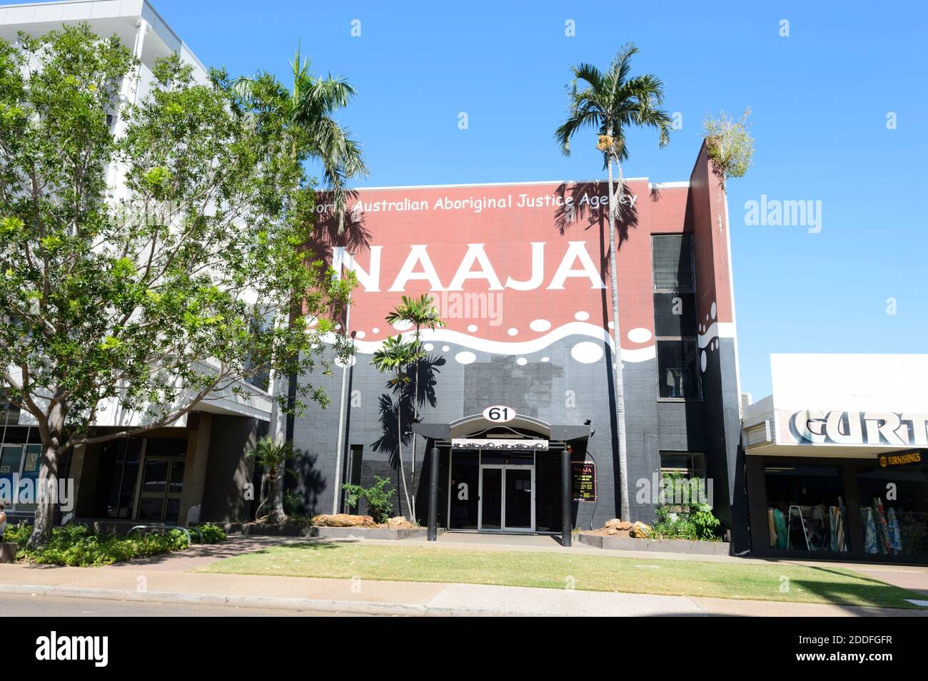 NAAJA (Agenzia per la giustizia aborigena del Nord Australia) edificio in Smith Street, Darwin, Northern Territory, NT, Australia Foto Stock