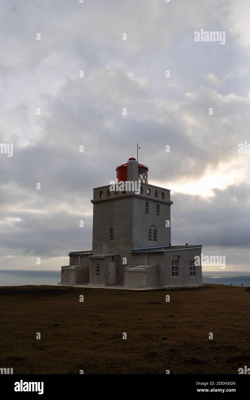 edificio indipendente in collina Foto Stock