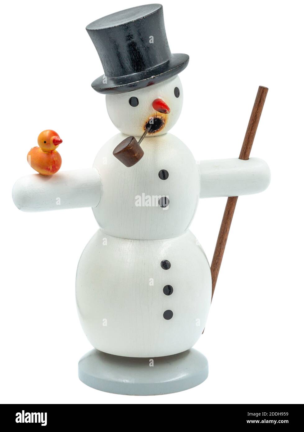 Originale legno intagliato neve uomo Natale Fumare uomo figurine taglio su uno sfondo bianco Foto Stock