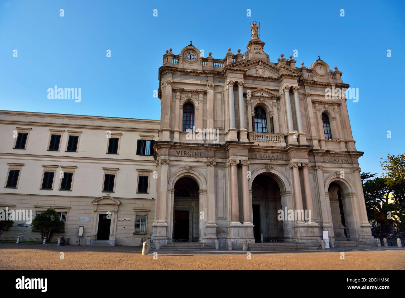 Santuario Della Beata Vergine Maria Del Santo Rosario Di Pompei Basilica Santuario della Beata Vergine del Santo Rosario Di Pompei